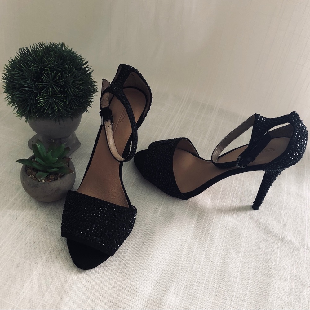 Zara Black Ankle Strap Peep Toe Sandal SZ 36
